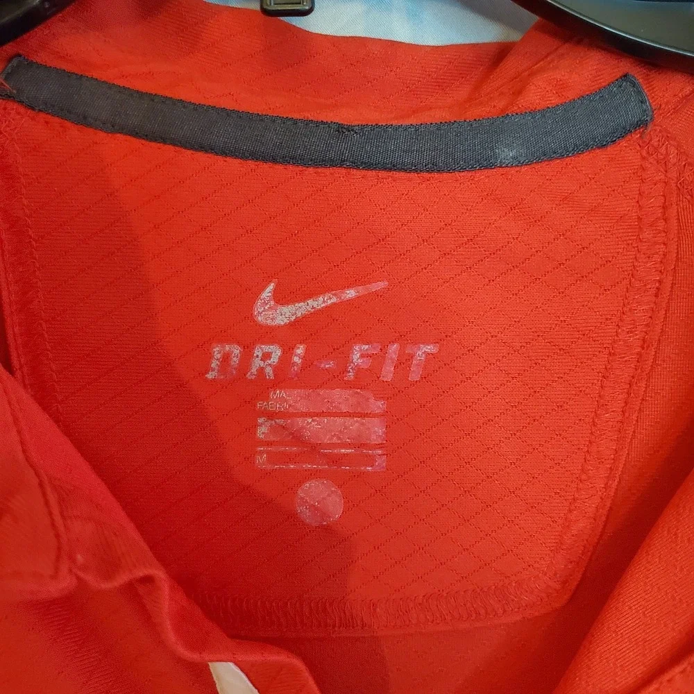 Nike Ohio State Buckeyes Red Dri-Fit 3 Button Polo Shirt‎ Mens Medium